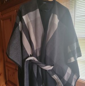 Jones New York Winter Shawl